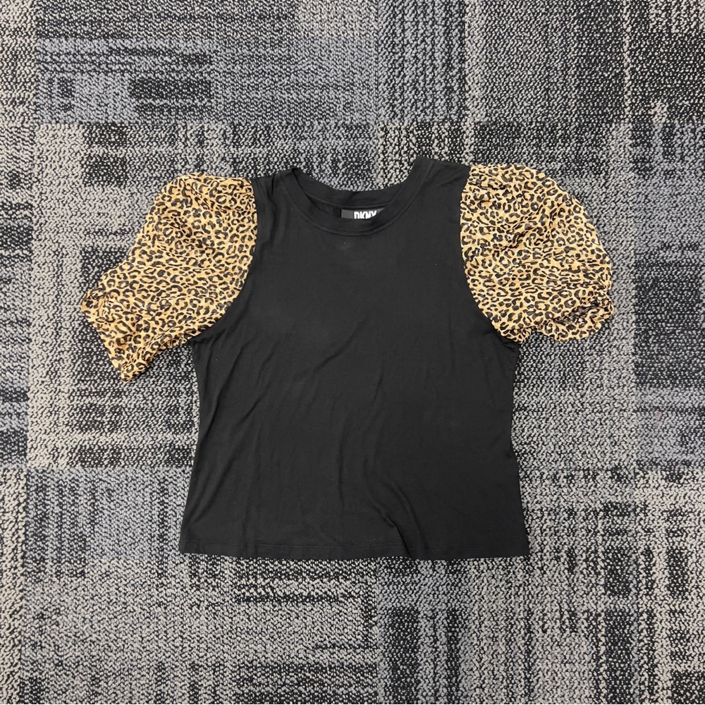 Dkny Black and Brown Short Sleeve Tee with Leopard Print Sleeves Cottage Preppy
